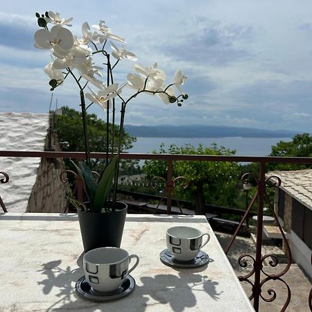 Apartment Lovre Topic Baška Voda Exteriér fotografie